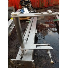  Tote Bin Hoist
